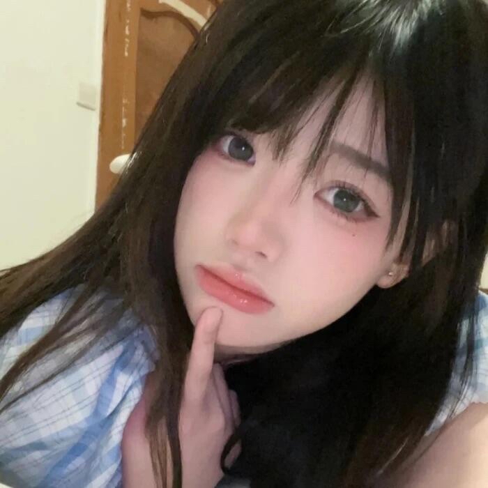 Pink Ice Cream Cupcakes